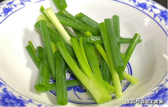 “春吃芽,夏吃瓜”,两道夏季补水效果最好的菜品