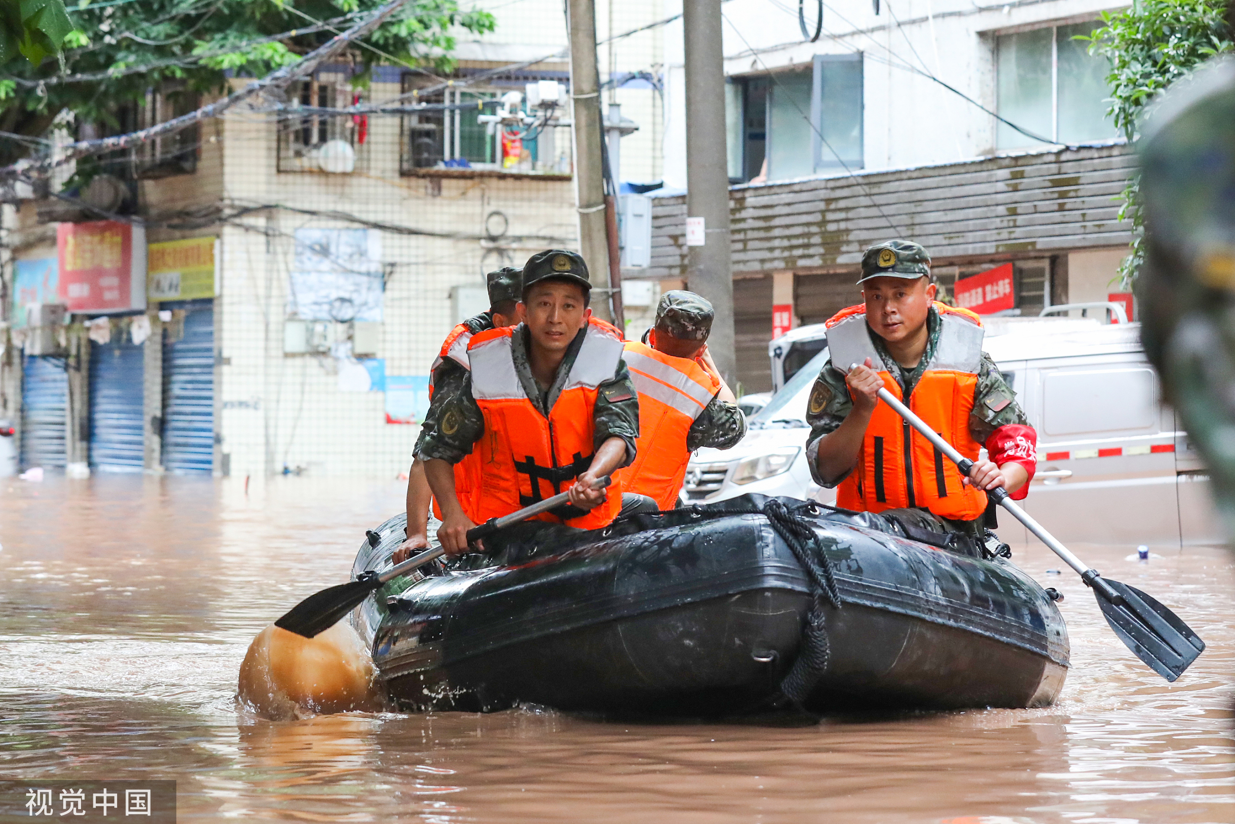重庆万州区洪涝因灾死亡15人,倒塌房屋50户138间